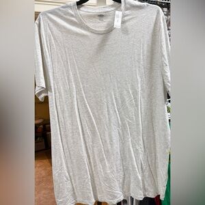 Old Navy Women's Classic Crew Neck Soft Heather Grey Tee, size XXL